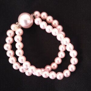 Elegant Pink Pearls Bracelet